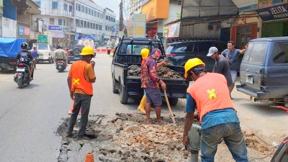 Jelang Mudik Lebaran, Pemprov Lampung Kebut Perbaikan Jalan Provinsi