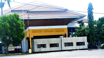 Kantor Dipantati Bangunan Liar, KONI Lampung Meradang