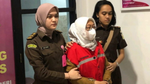 Direktur RSUD Mayjen Ryacudu Digelandang ke Sel Tahanan