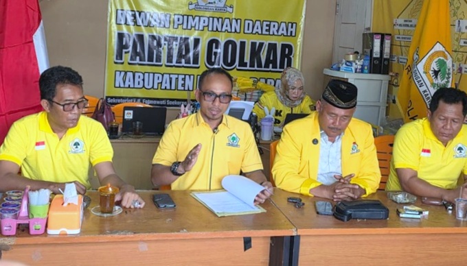 Bursa Calon Ketua Golkar Pesisir Barat Dibuka