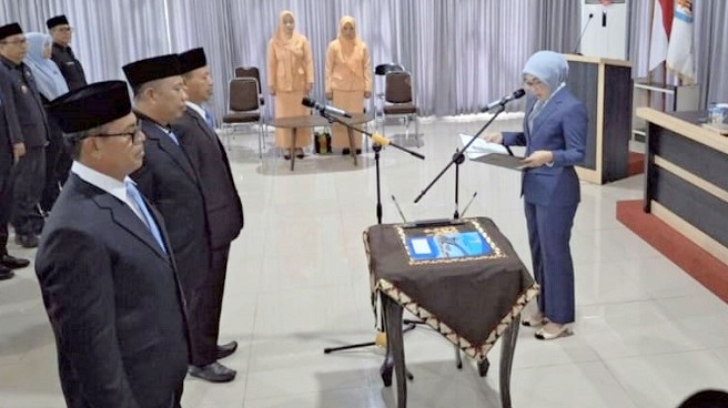Pemkab Waykanan Punya Tiga Pejabat Baru