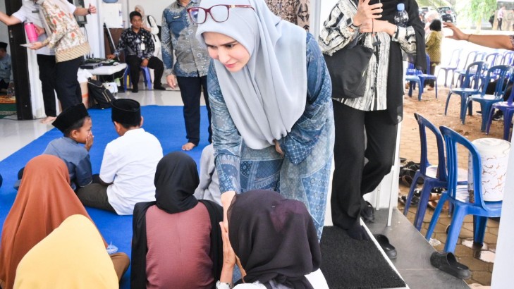 Jelang Ramadan, Bupati Pesawaran Santuni Anak Yatim