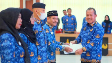 Puluhan Guru hingga Tenaga Kesehatan di Bandarlampung Pensiun