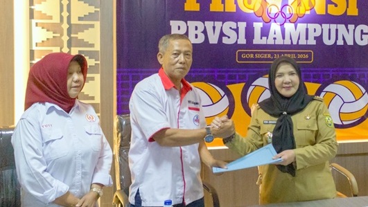 Didukung 13 Pengkab/Pengkot, Eva Dwiana Nakhodai PBVSI Lampung