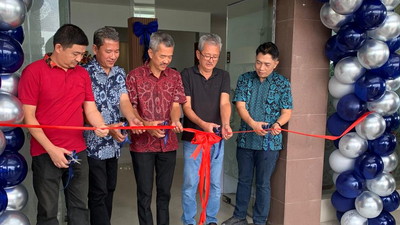 Sensasi Seafood Racikan Chef Hong Kong Hadir di Bandarlampung