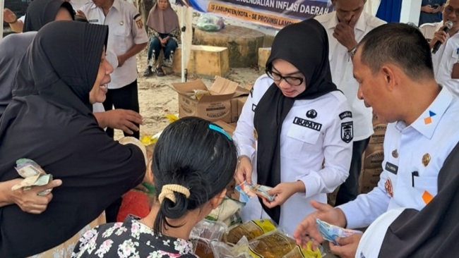 Pemkab Waykanan Kawal Harga Kebutuhan Pokok