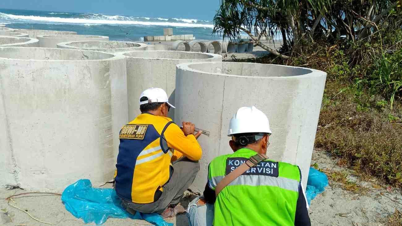 BBWS Pastikan Proyek Pengaman Pantai Pesisir Barat Sesuai Standar