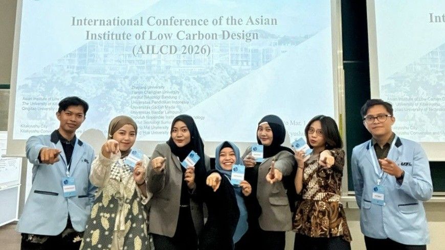 Mahasiswa UBL Presentasikan Riset Kota Berkelanjutan di Konferensi Internasional Jepang