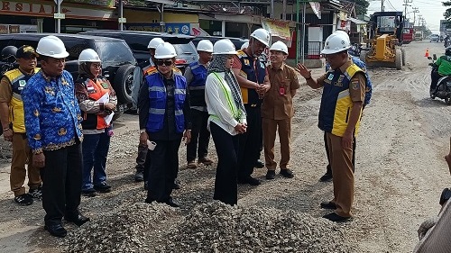 Perbaikan Jalan Bandarjaya–Mandala Dikebut, Pemprov Lampung Gelontorkan Rp95,9 Miliar