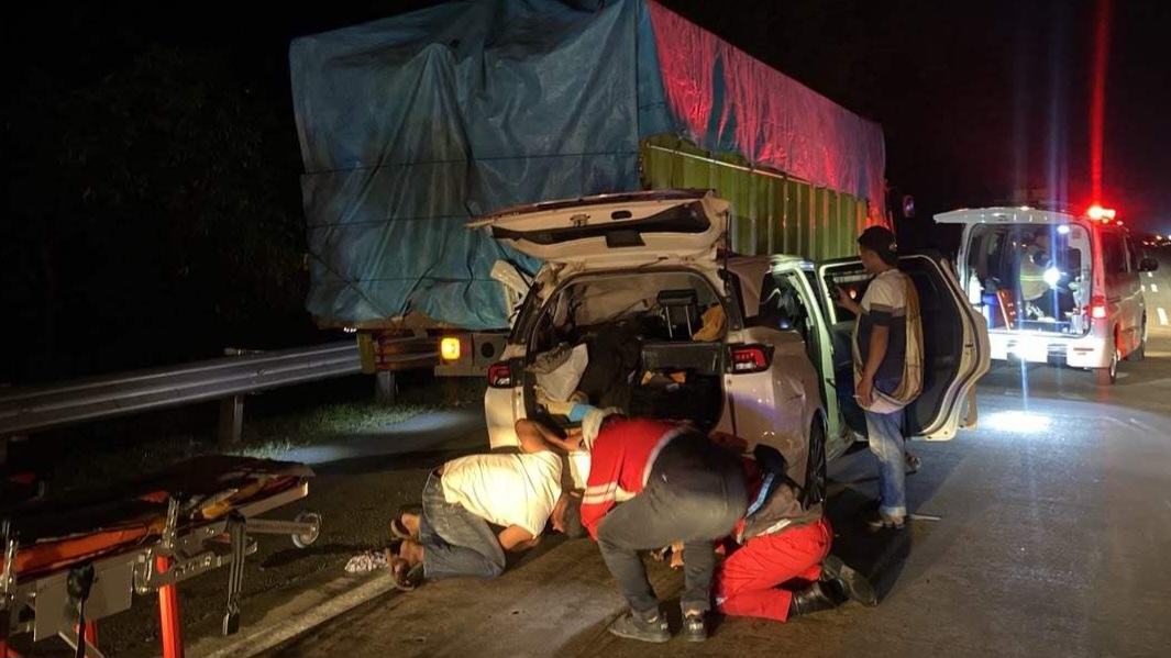 Kecelakaan Maut di Tol Bakauheni-Terbanggi, 1 Orang Tewas dan 4 Luka
