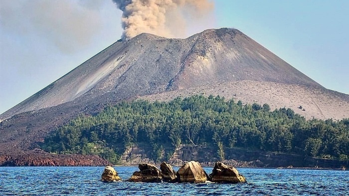 Erupsi 25 Jam Reda, GAK Belum Jinak!