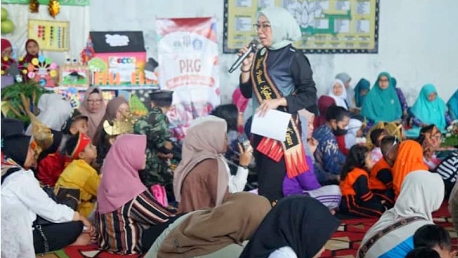 Bupati Waykanan Dorong Penerapan Parenting