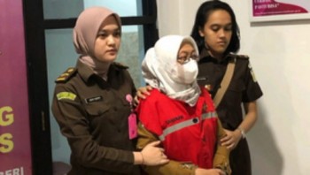 Direktur RSUD Mayjen Ryacudu Digelandang Ke Sel Tahanan